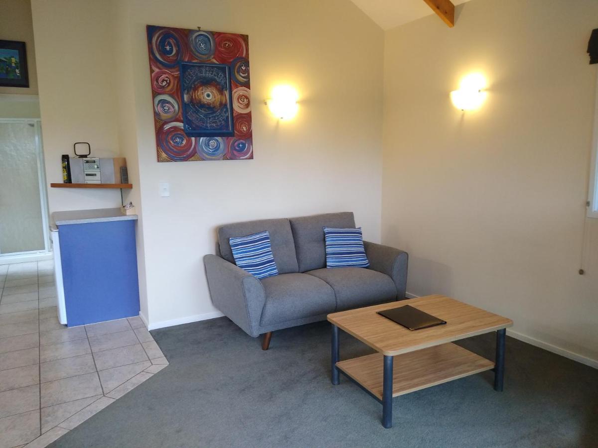 Kerigold Secluded Chalets Motel Kerikeri Bagian luar foto